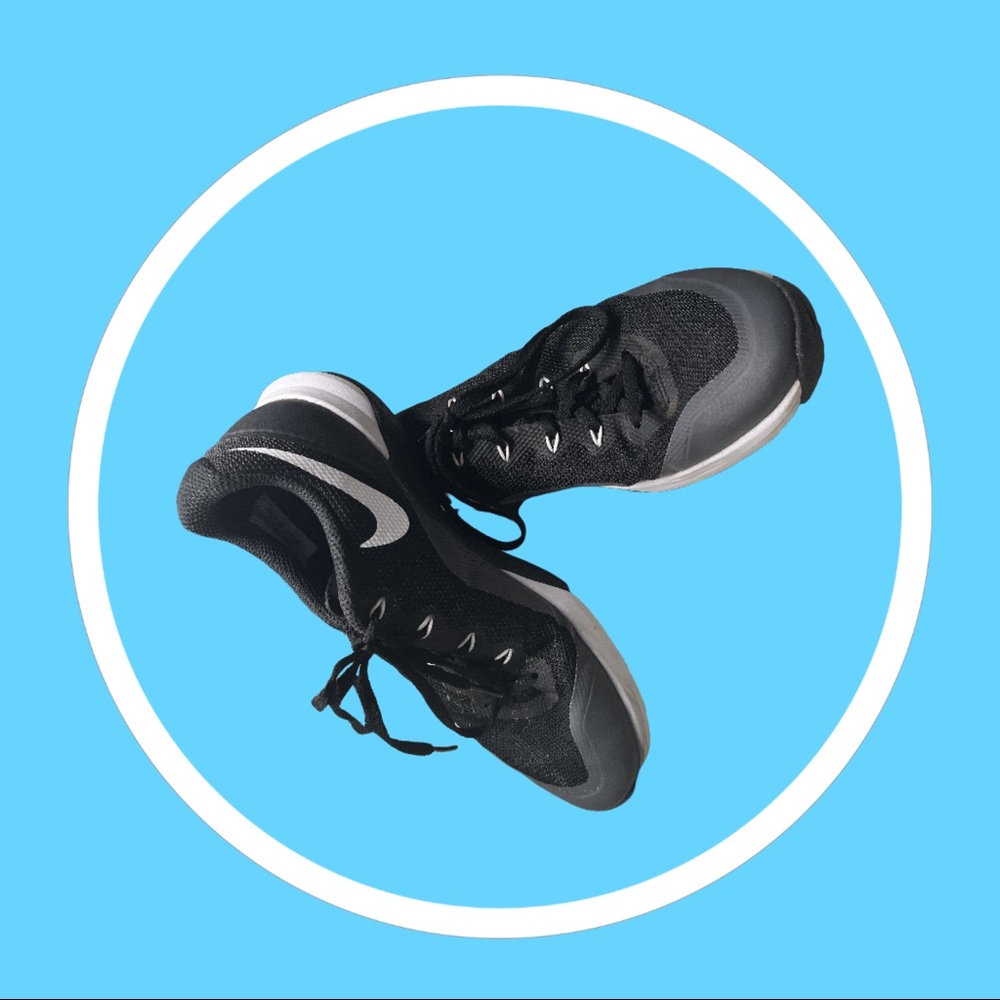 Nike Flywire Running CrossFit Shoe Size 8 Black & White